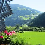 Casa vacanze Alpenrose In Huaterhof