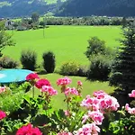 펜션 Alpenrose In Huaterhof *